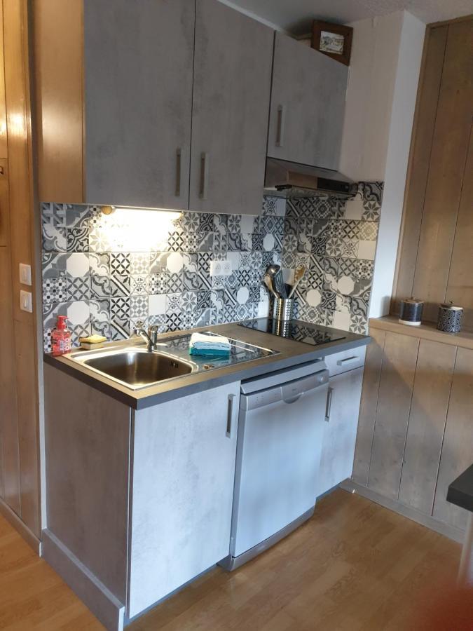 Appartement Studio refait à neuf à Saint-Jean-Saint-Nicolas Extérieur photo